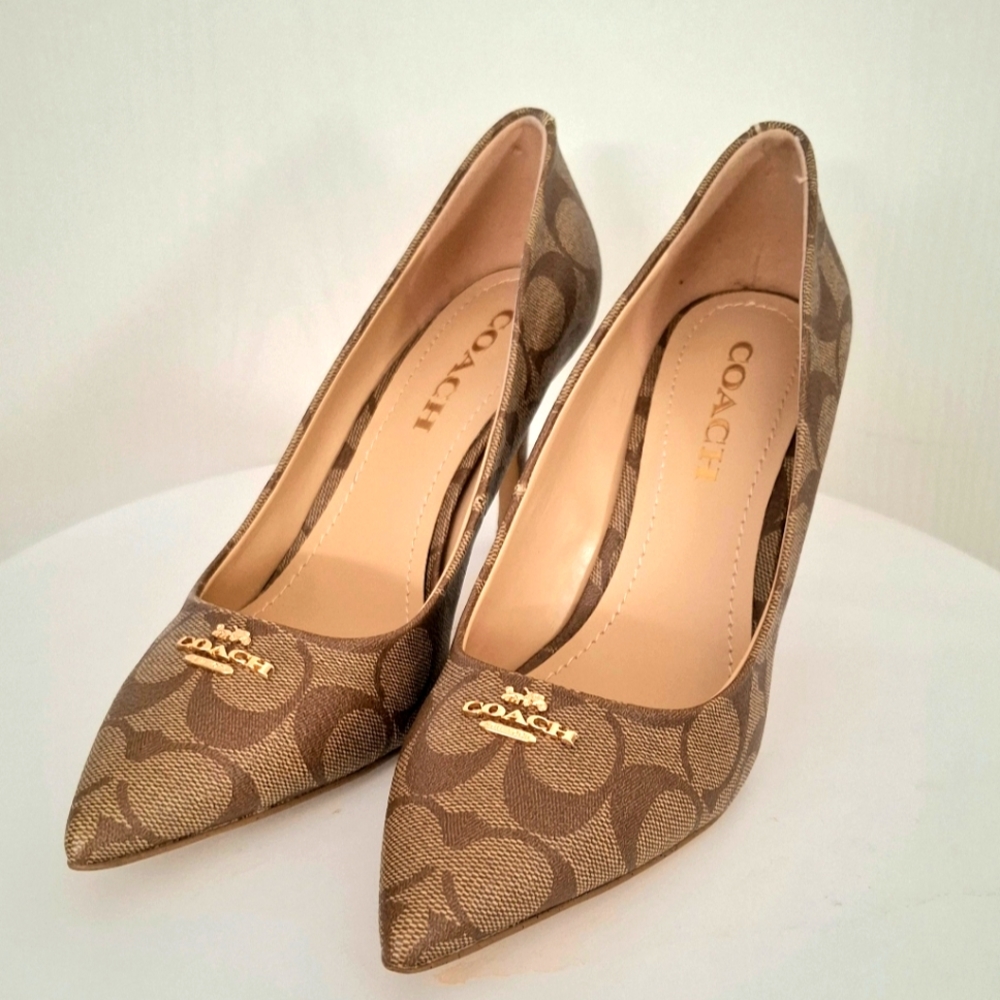 New✨️ Coach Signature Alyce Pump Women High Heels Size 7.5 C9454